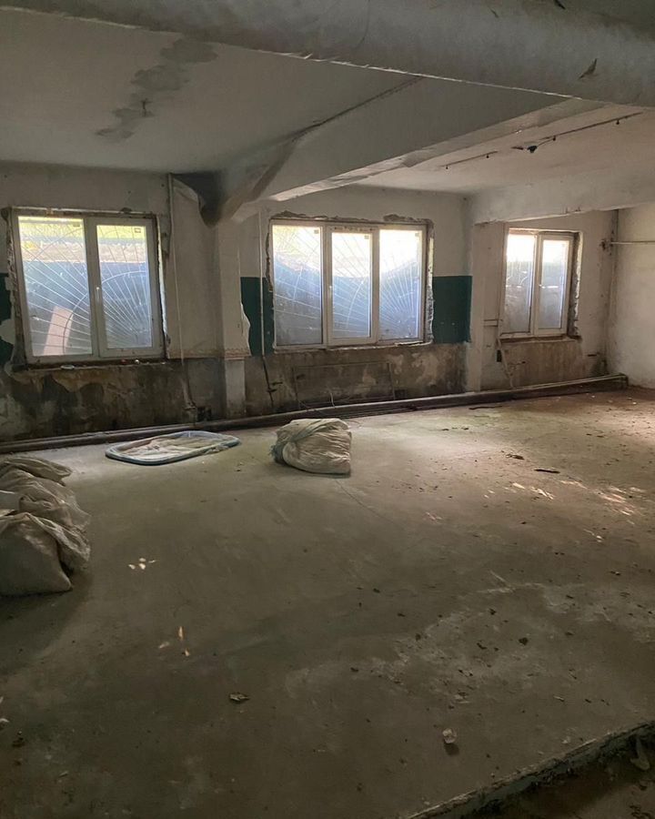свободного назначения г Волгоград р-н Дзержинский мкр Жилгородок ул им. Савкина 16 фото 1