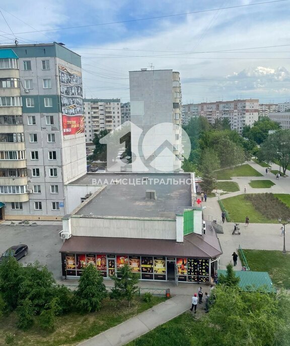 квартира г Новосибирск р-н Ленинский ул 9-й Гвардейской Дивизии 16 Площадь Маркса фото 21