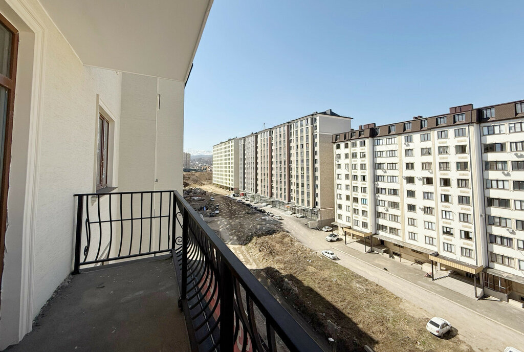 квартира г Нальчик улица Героя России Т. М. Тамазова, 2А фото 13
