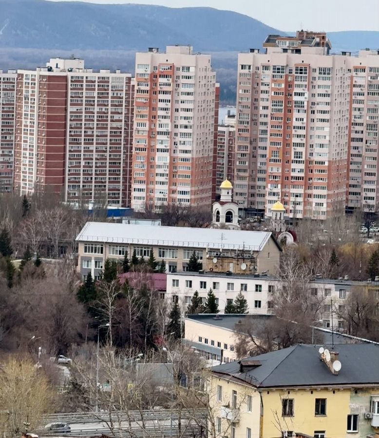 квартира г Тольятти р-н Центральный проезд Гастелло 6 фото 4