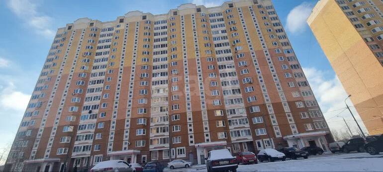 квартира г Калуга р-н Октябрьский ул Хрустальная 44к/6 фото 1