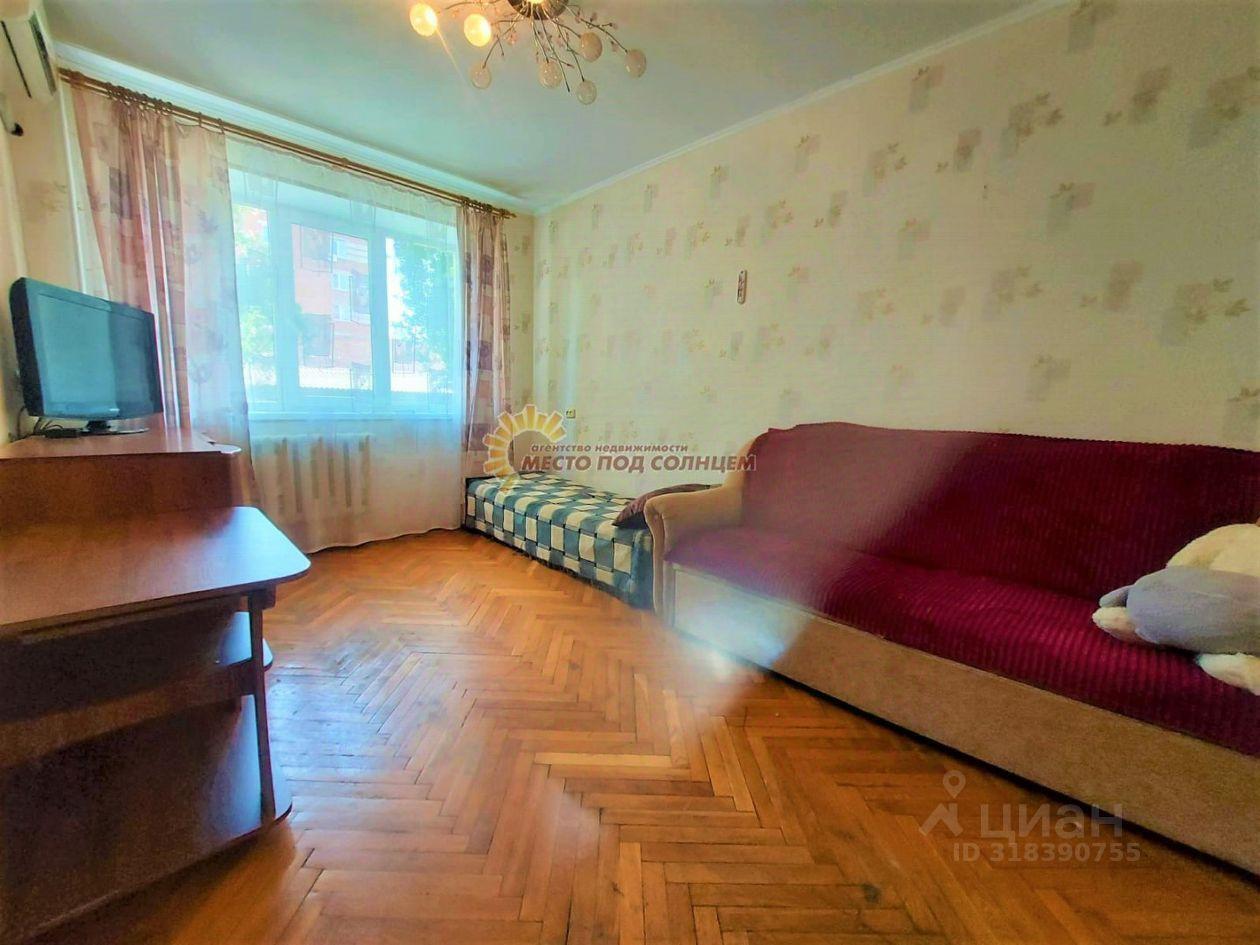 квартира р-н Ейский г Ейск ул Коммунистическая 49 фото 4