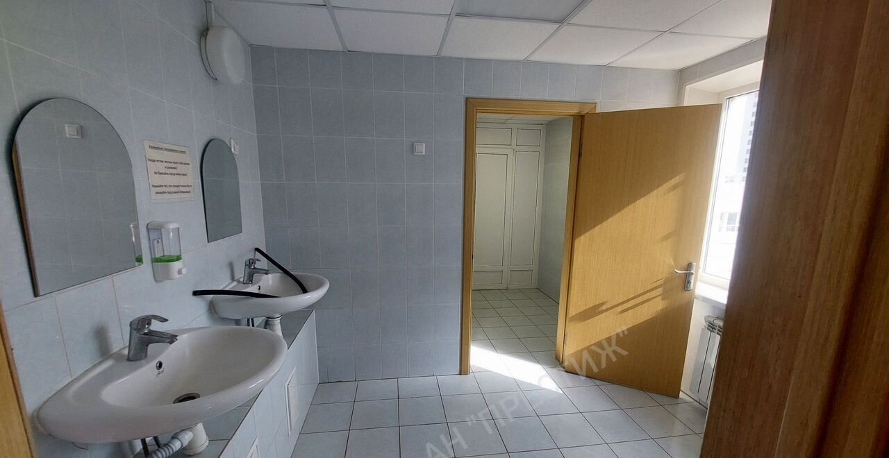 офис г Уфа р-н Советский ул Революционная 154/1 фото 18
