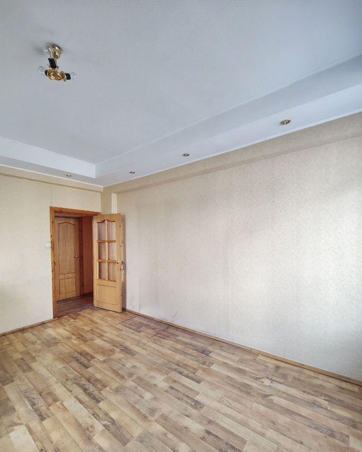 квартира г Мурманск р-н Ленинский ул Володарского 1 фото 4
