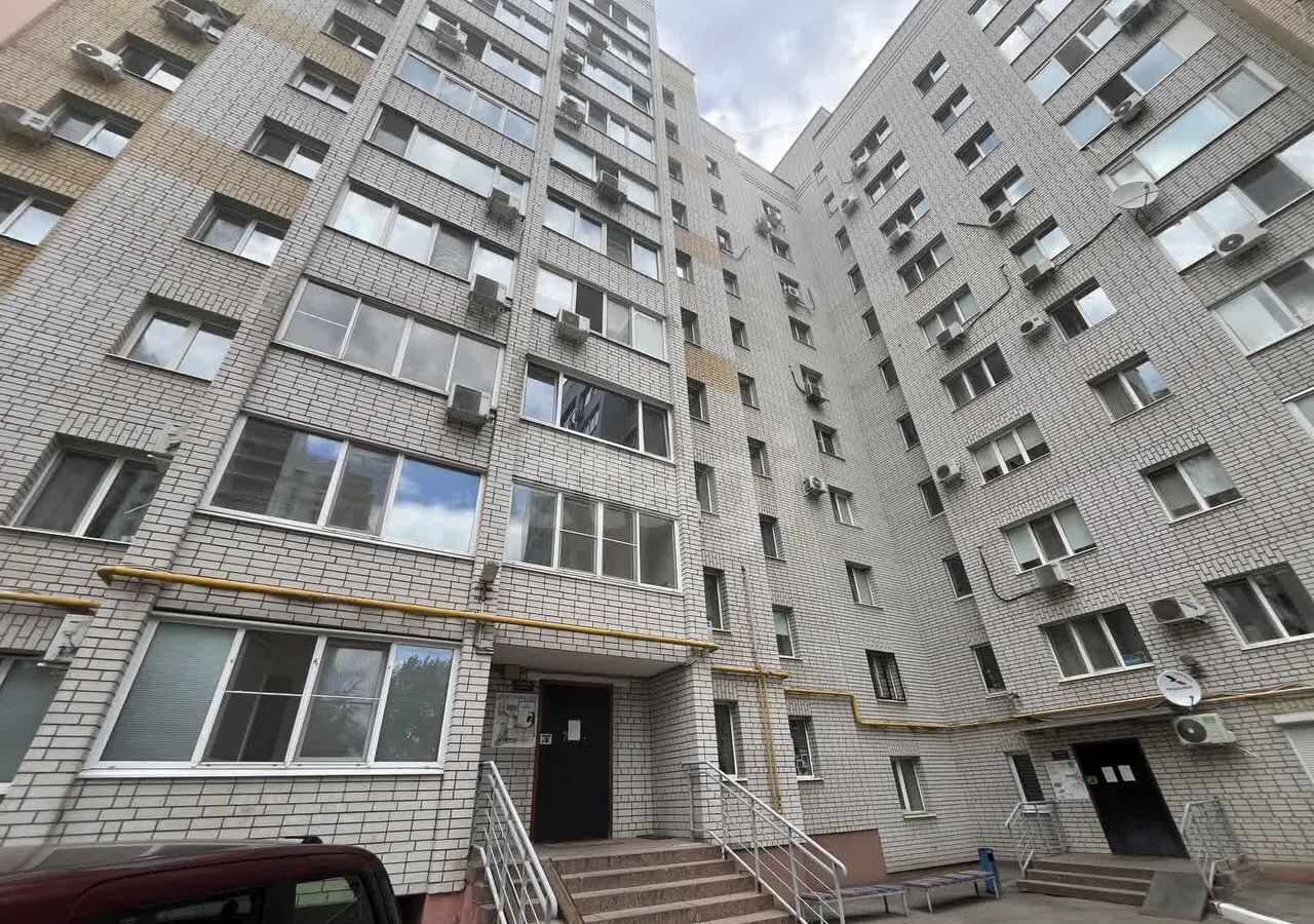 квартира г Саратов р-н Фрунзенский ул Шелковичная 64/66 фото 27