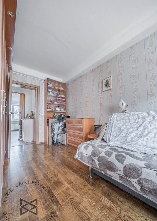 квартира г Колпино б-р Трудящихся 26 р-н Колпинский фото 21