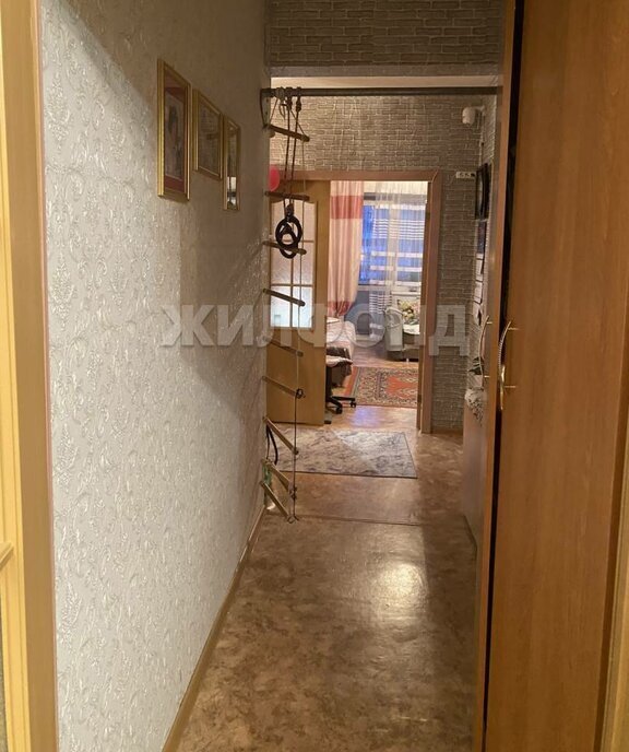 квартира г Иркутск ул Баумана 214/6 фото 9