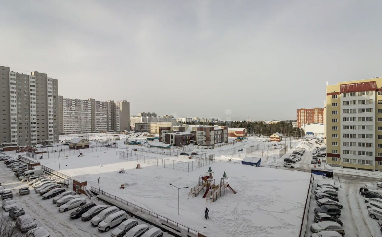 квартира г Сургут р-н Северо-Восточный жилой ул Университетская 41 Тюменская обл. фото 21