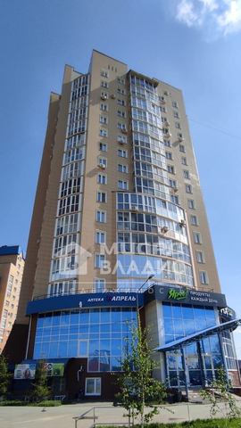 мкр Омский пр-кт Комарова 17/3 м-н фото
