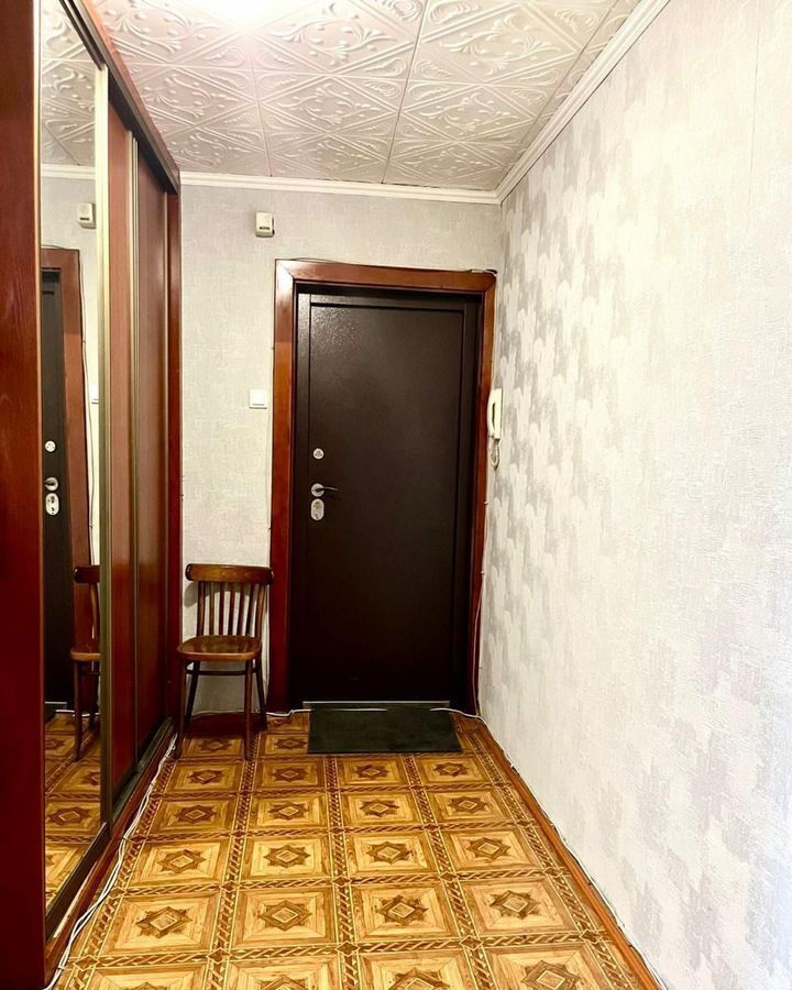 квартира г Омск р-н Кировский ул Дмитриева 13/8 фото 11