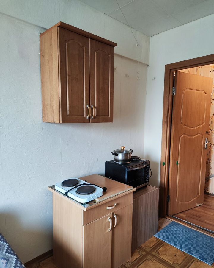 комната г Красноярск р-н Свердловский ул Семафорная 183 фото 3