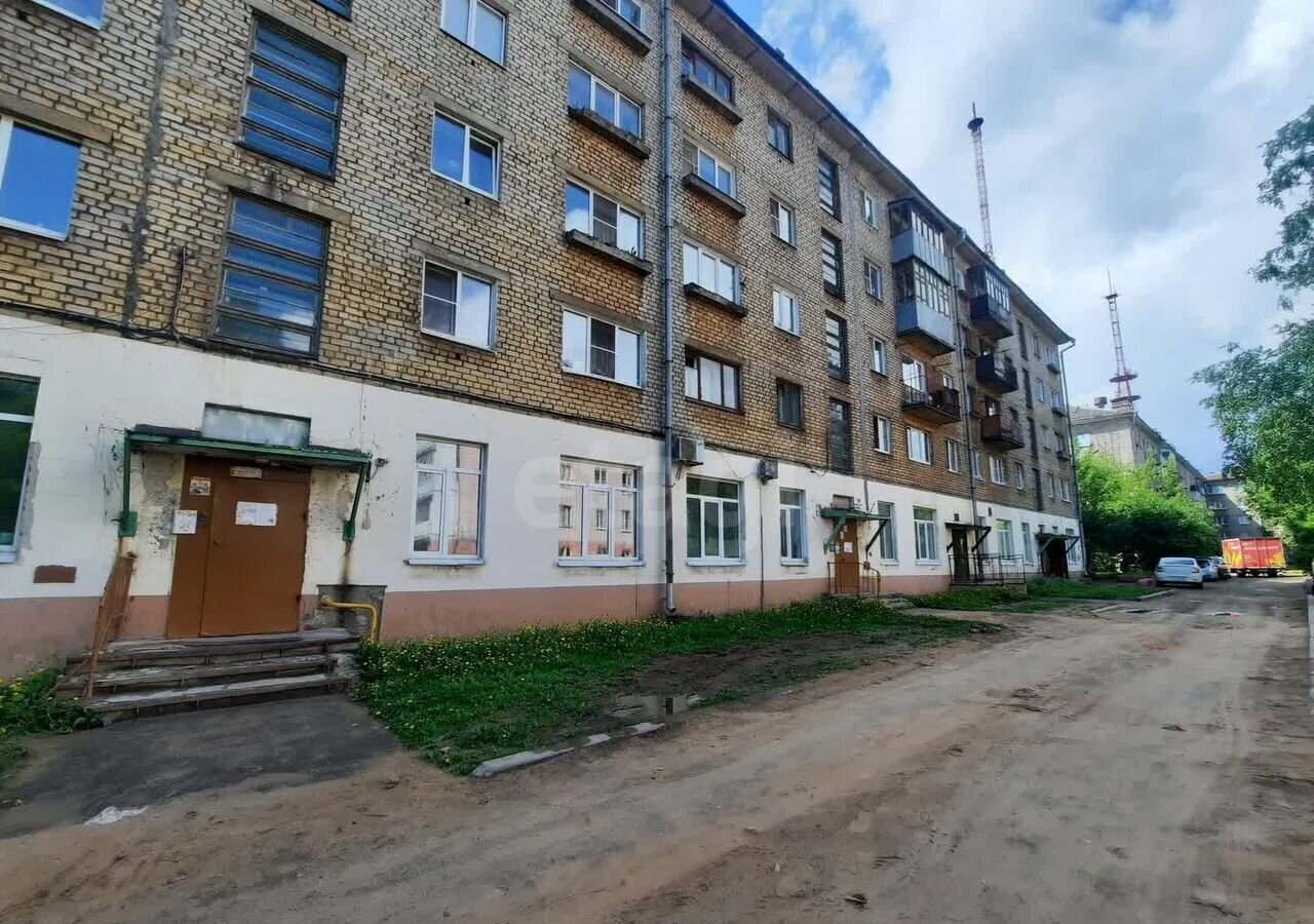 квартира г Череповец р-н Индустриальный ул Менделеева 6 фото 8