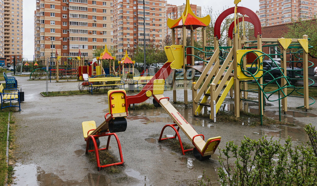квартира г Челябинск р-н Курчатовский ул 40-летия Победы 3 фото 22