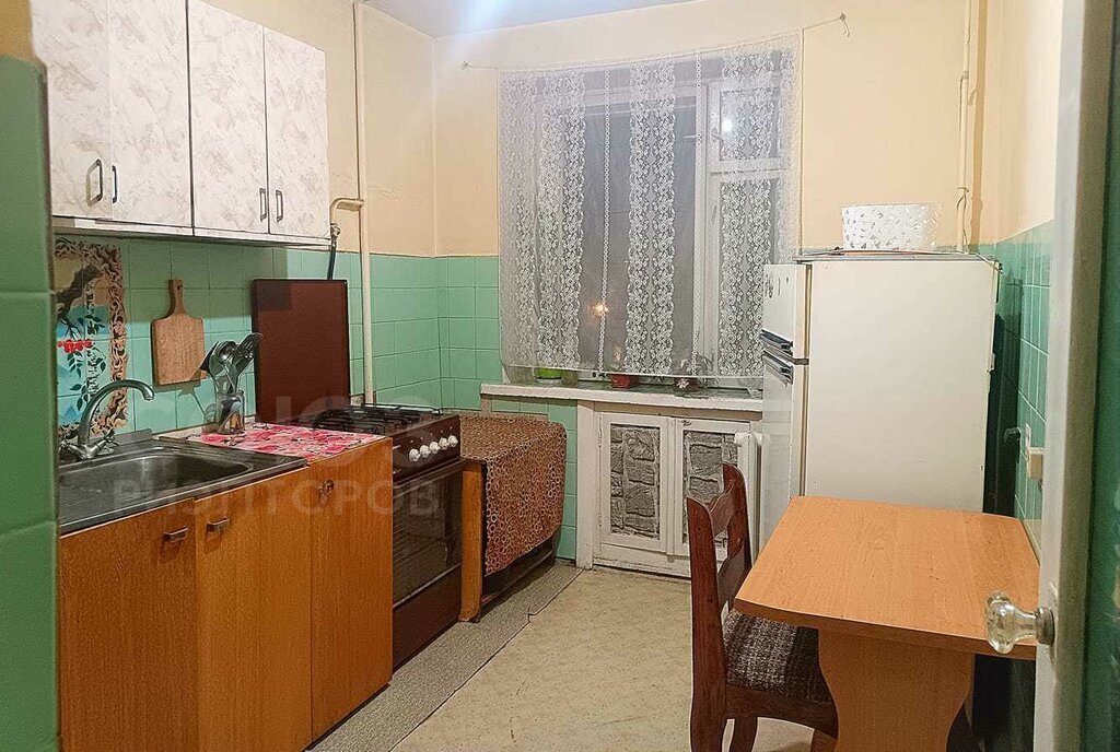 квартира г Волгоград р-н Ворошиловский ул им. милиционера Буханцева 66 фото 15
