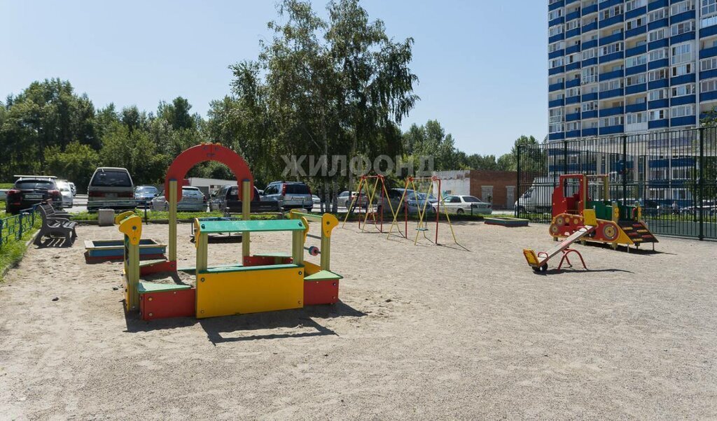 квартира г Новосибирск р-н Первомайский Берёзовое Речной вокзал ул Одоевского 1/8 фото 13