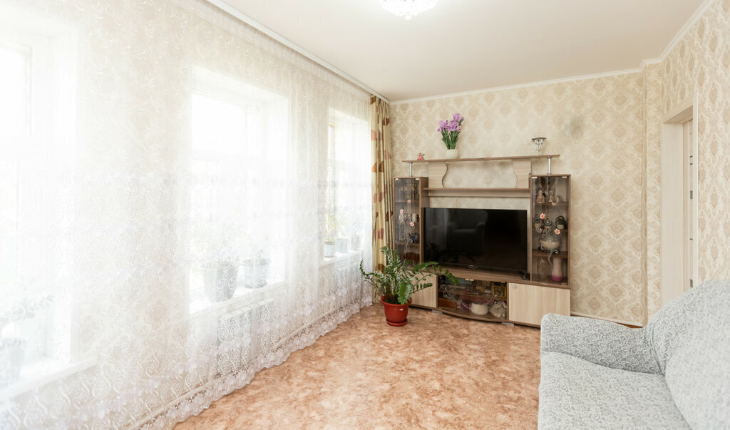 квартира г Оренбург р-н Центральный ул Актюбинская 38 фото 2