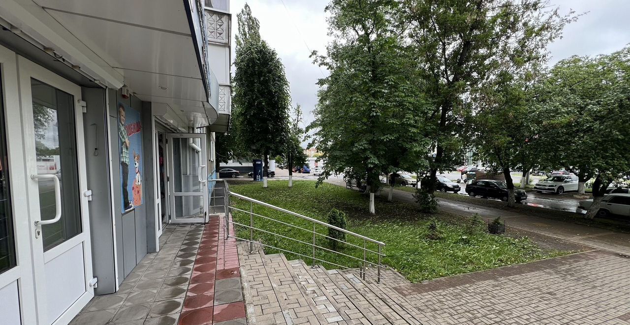 торговое помещение г Белгород Западный ул Губкина 17 фото 2