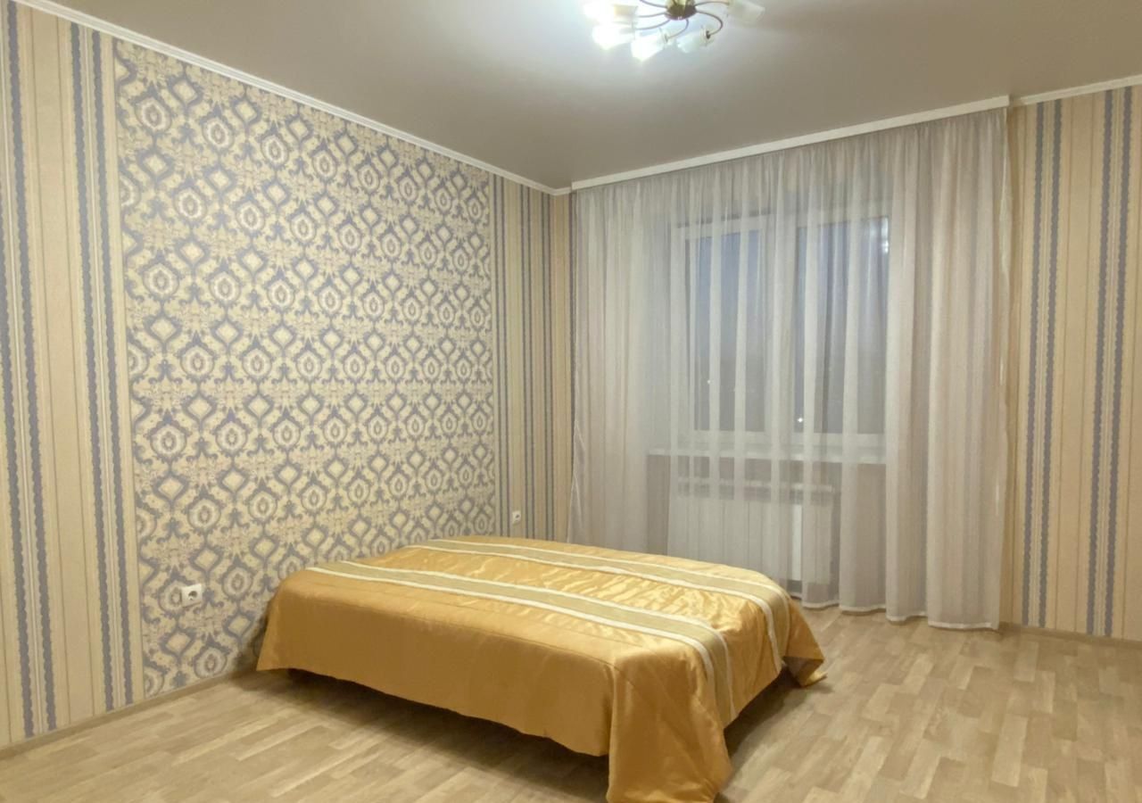 квартира г Калининград р-н Ленинградский ул Ю.Гагарина 101 фото 1