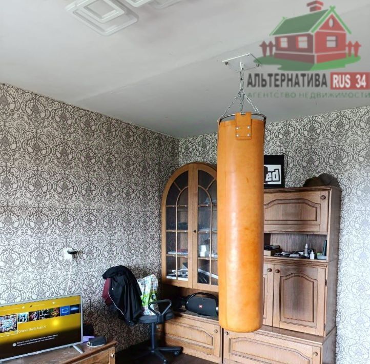 квартира г Волгоград р-н Краснооктябрьский ул им. Рихарда Зорге 56 фото 3