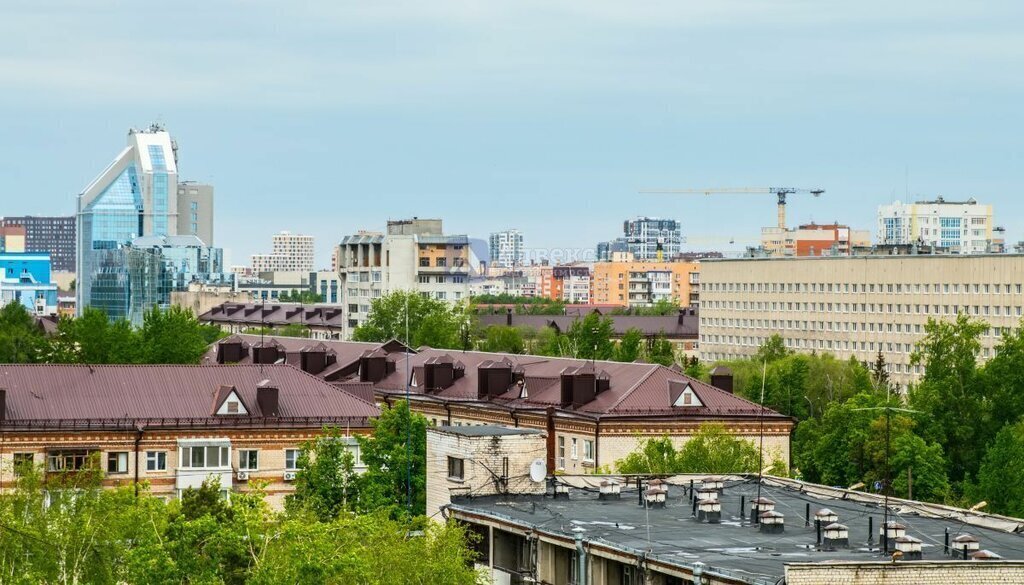 квартира г Тюмень ул Республики 164 фото 10