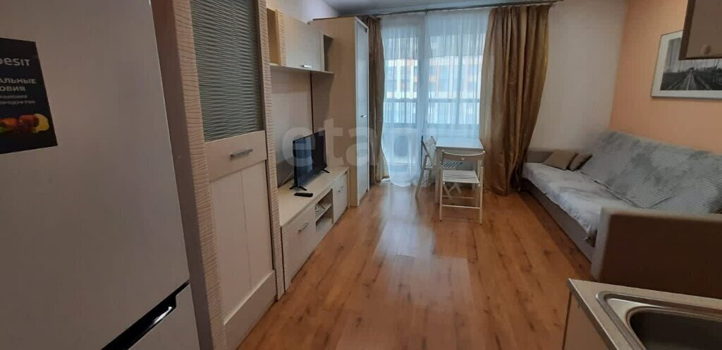 квартира г Санкт-Петербург метро Ломоносовская ул Крыленко 1с/2 1к фото 1