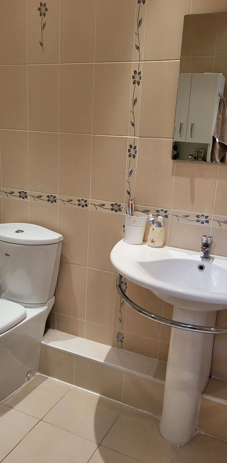 квартира г Новоалтайск ул Космонавтов 8а фото 7