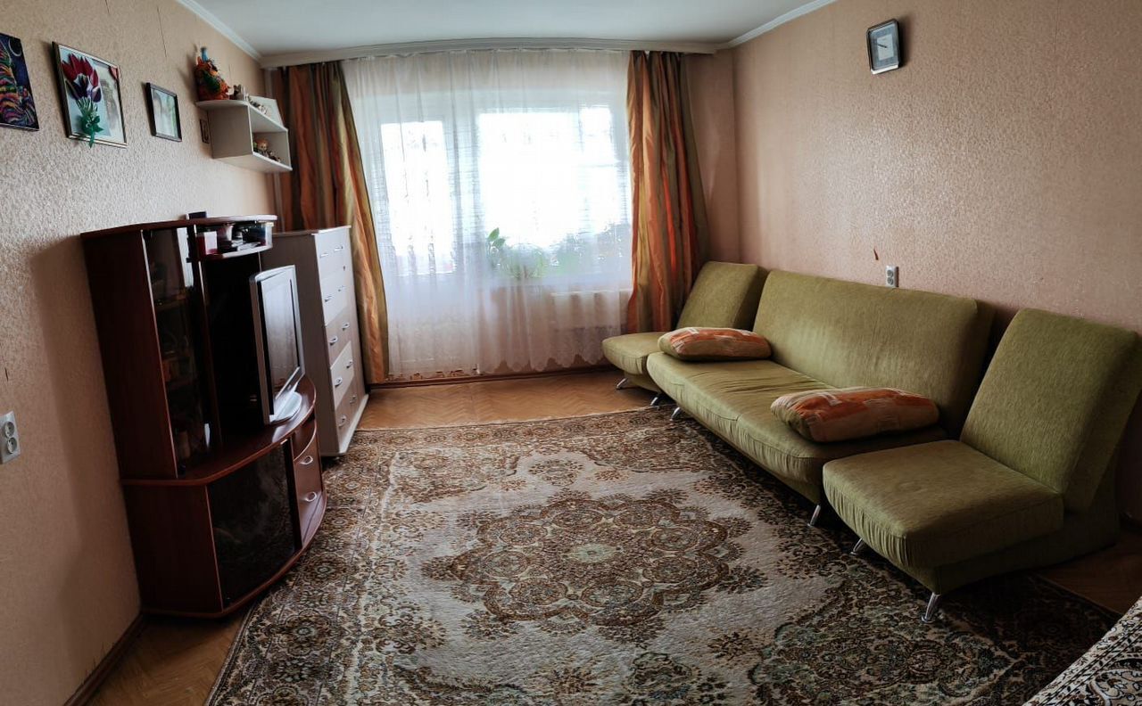 квартира г Омск р-н Кировский ул Дмитриева 2/4 фото 15