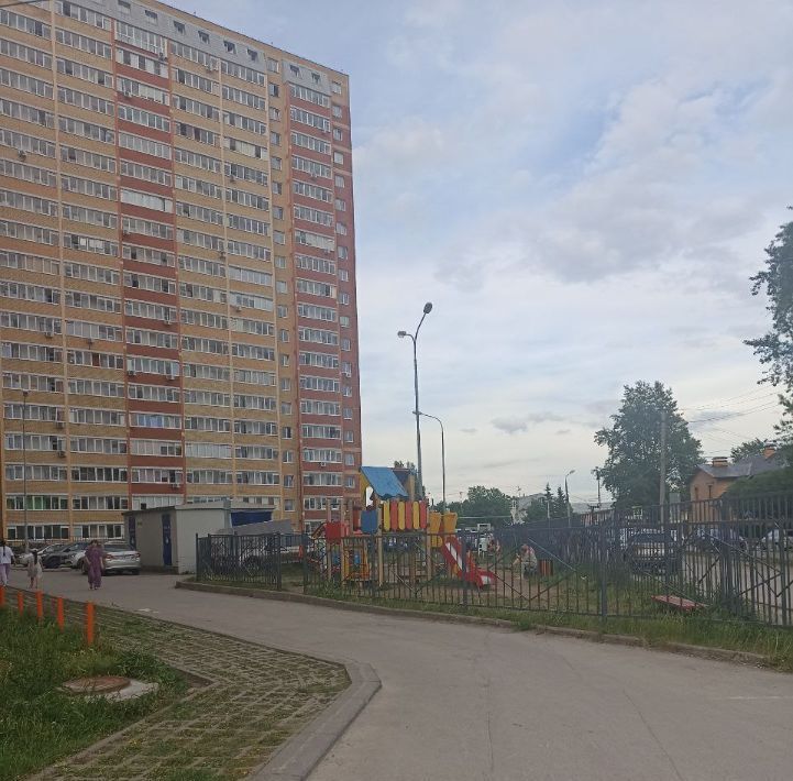 квартира г Пермь р-н Свердловский ул Самаркандская 147 фото 2