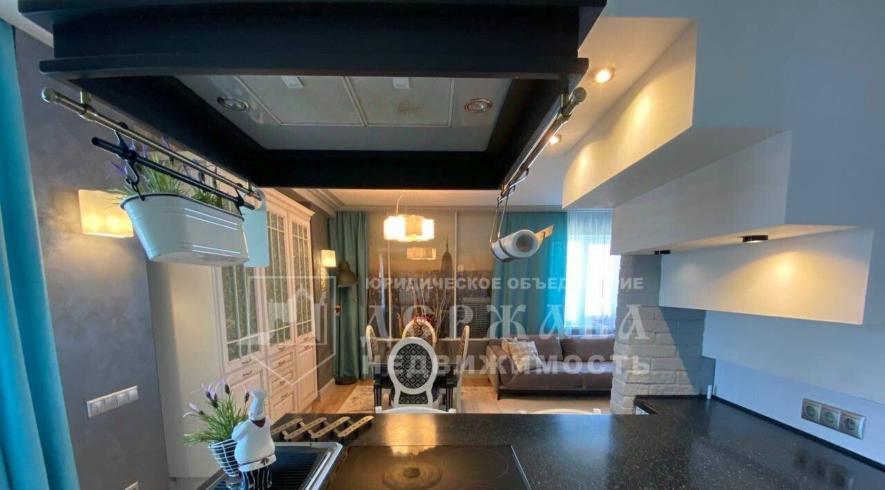 квартира г Кемерово р-н Центральный ул Терешковой 18а фото 18