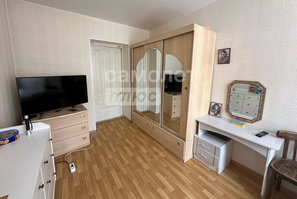 квартира г Омск ул Хлебная 33 фото 10