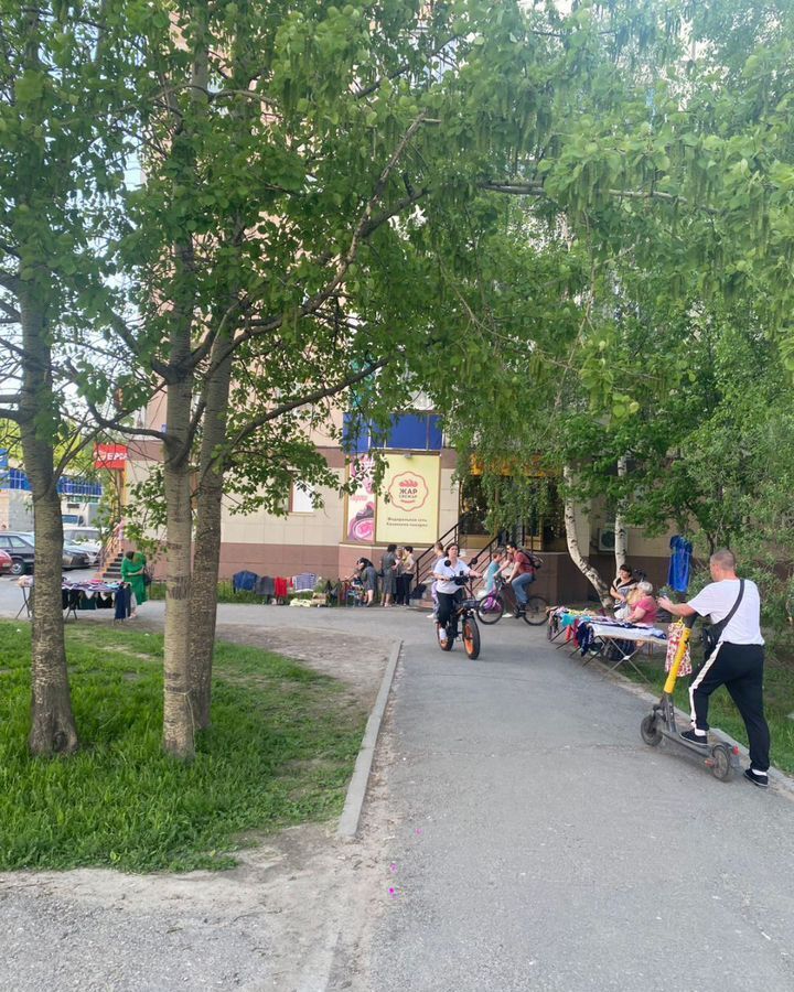 торговое помещение г Сургут р-н Северный жилой пр-кт Ленина 61 Сургут, Тюменская обл. фото 3