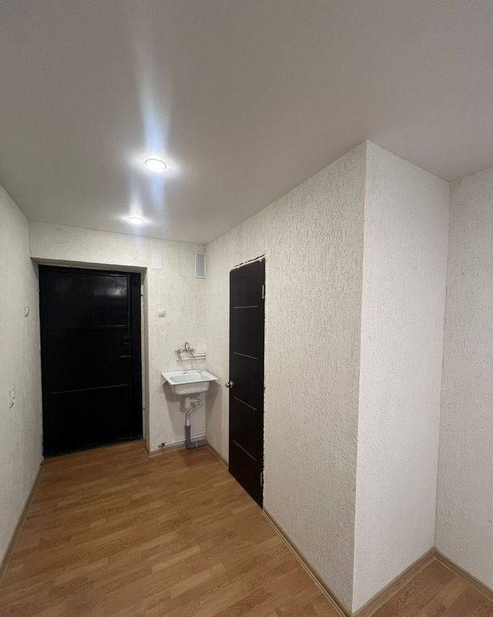 квартира г Красноярск р-н Октябрьский ул Курчатова 12 фото 4