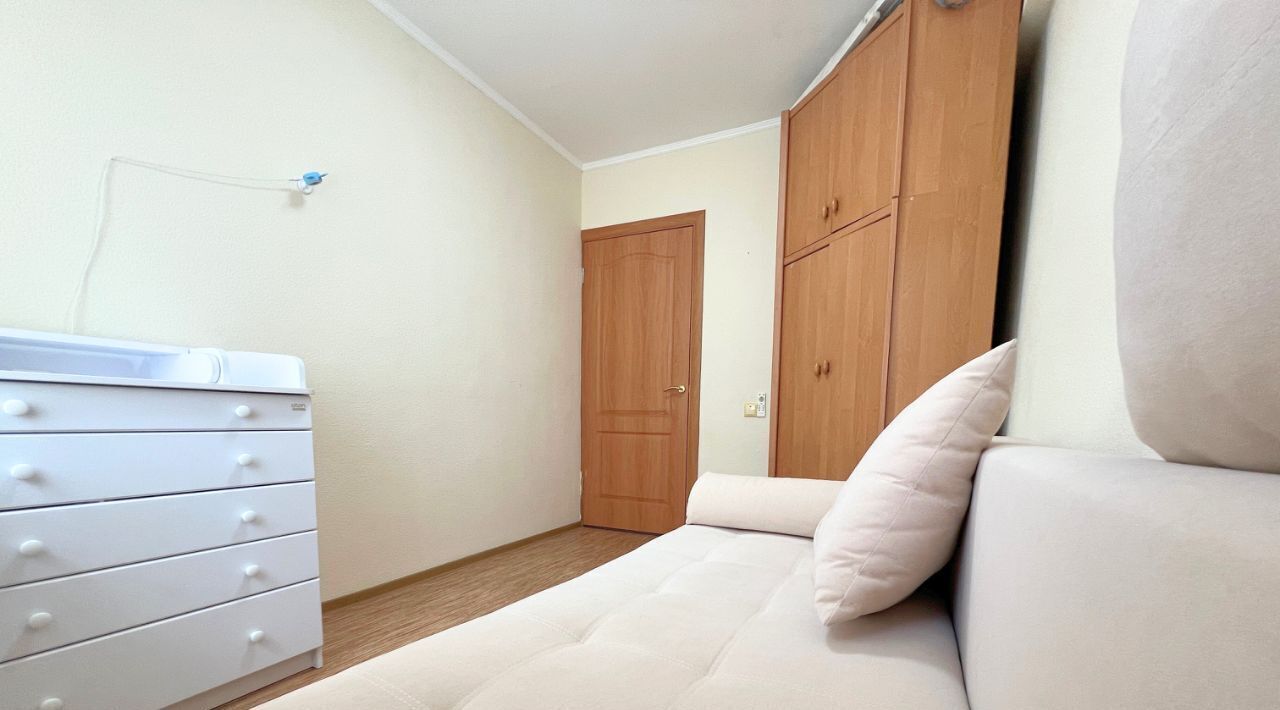 квартира г Омск р-н Кировский ул Ватутина 2 фото 2