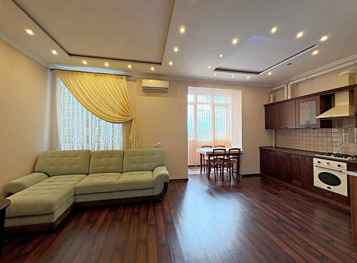 квартира г Армавир ул Чичерина 43 фото 1