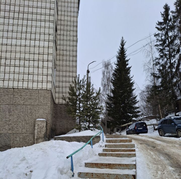 квартира г Сыктывкар м Дырнос мест., 88/1 фото 1