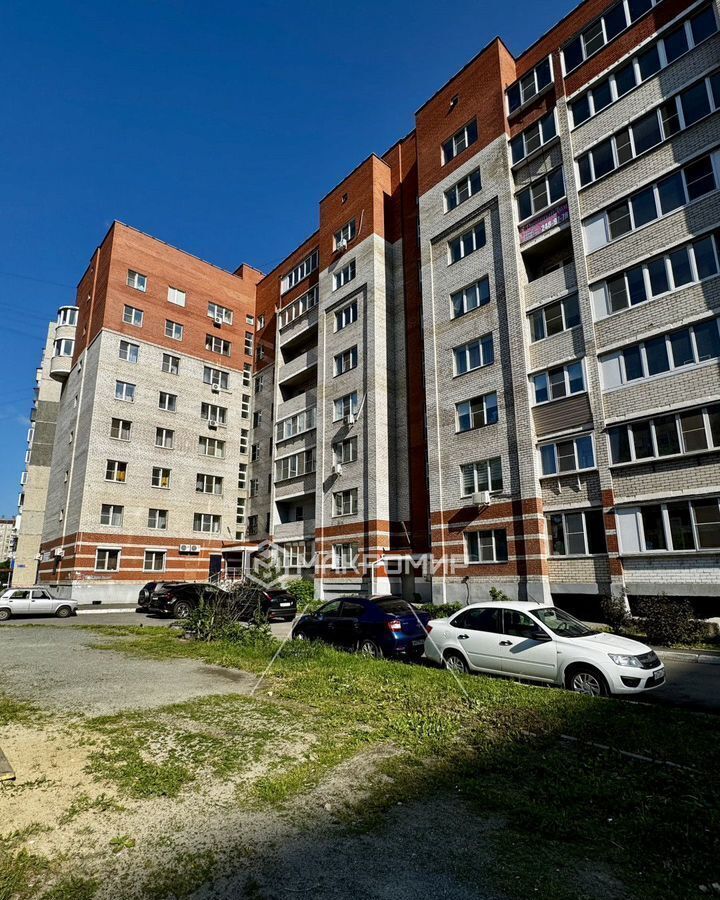 квартира г Челябинск р-н Тракторозаводский ул Салютная 23б фото 2