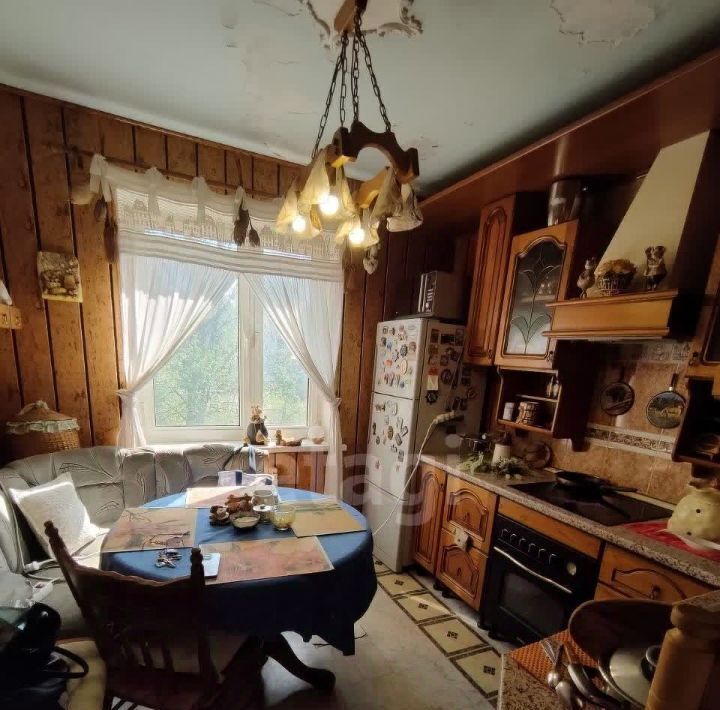 квартира г Тольятти р-н Автозаводский ул Тополиная 31 фото 3