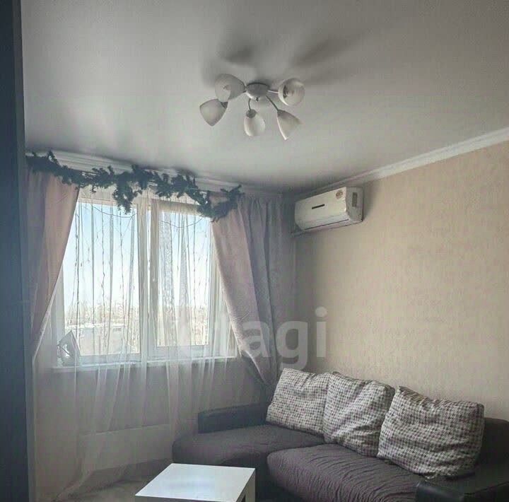 квартира г Тольятти р-н Автозаводский ул Революционная 56 фото 4
