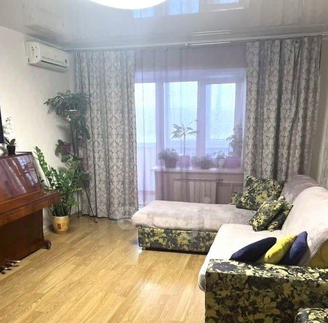 квартира г Тольятти р-н Автозаводский ул Полякова 24 фото 8