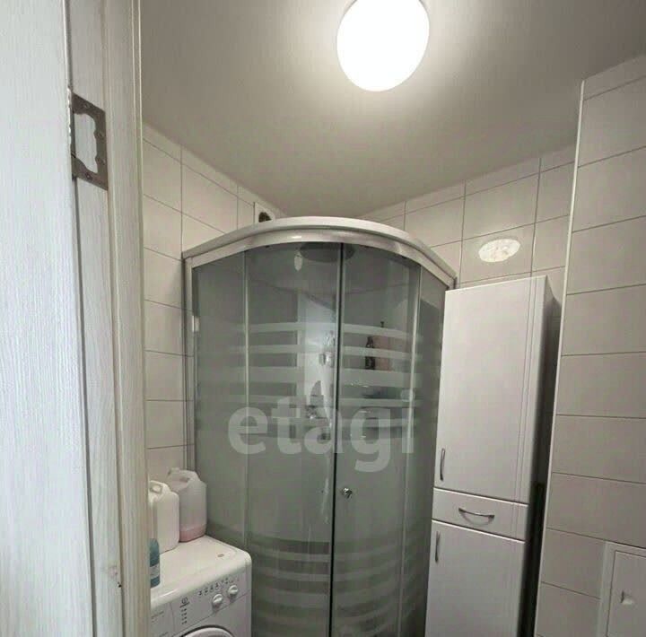 квартира г Тольятти р-н Автозаводский ул Революционная 56 фото 8