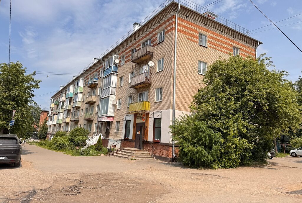 квартира р-н Кольчугинский г Кольчугино ул 50 лет Октября 8 фото 2