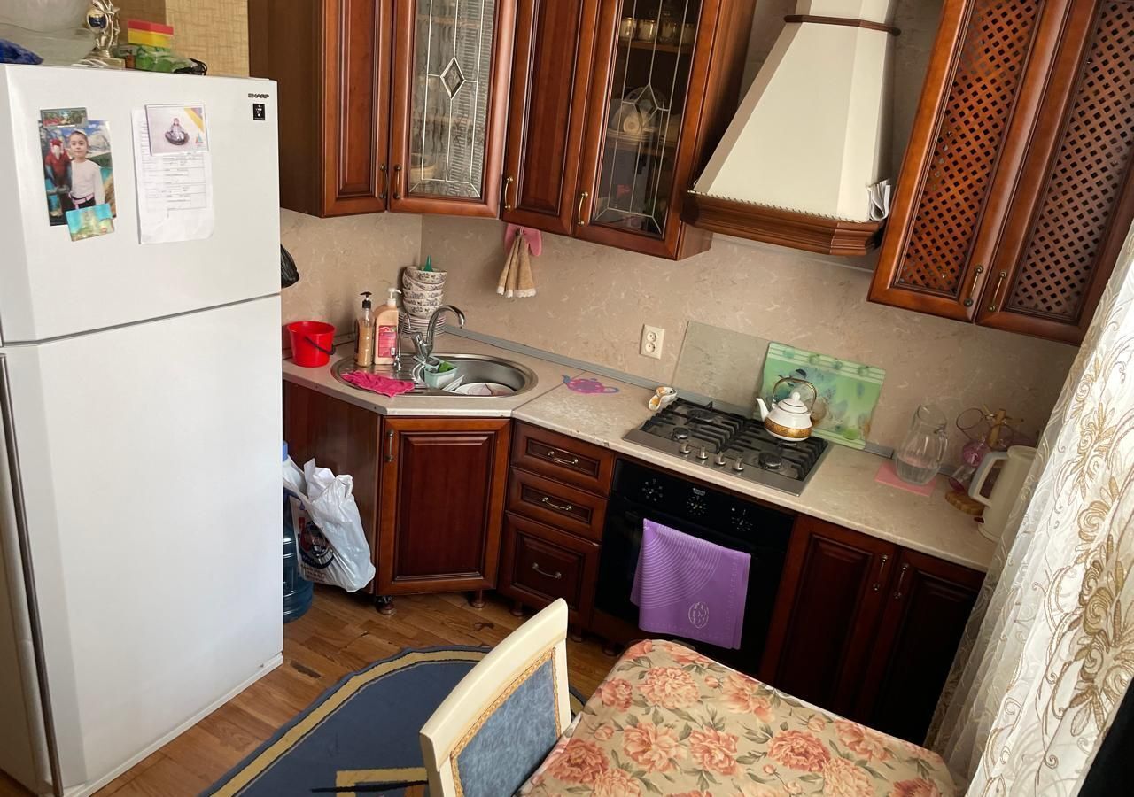 квартира г Махачкала р-н Кировский ул Заманова 47д фото 3