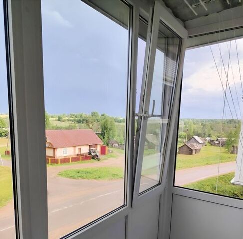 с Любомирово ул Труда 5 с пос, Угольское фото