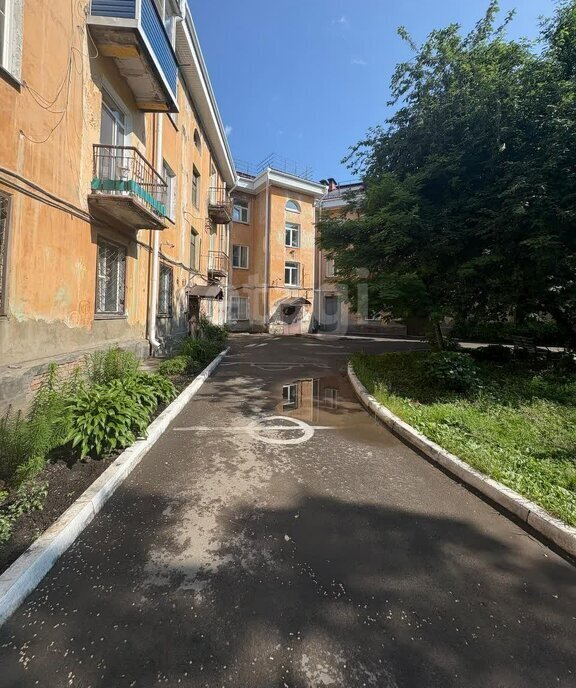 квартира г Бийск ул Виктора Петрова 18 фото 2