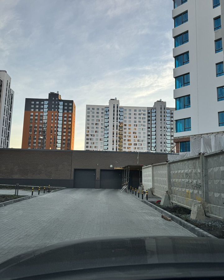 машиноместо г Челябинск р-н Центральный пр-кт Комсомольский 147 фото 2