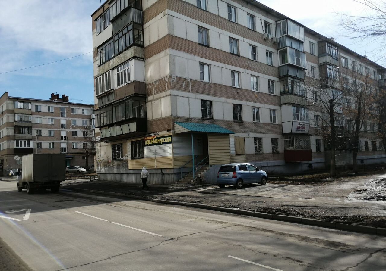 торговое помещение г Челябинск р-н Металлургический ул Комаровского 11 фото 3