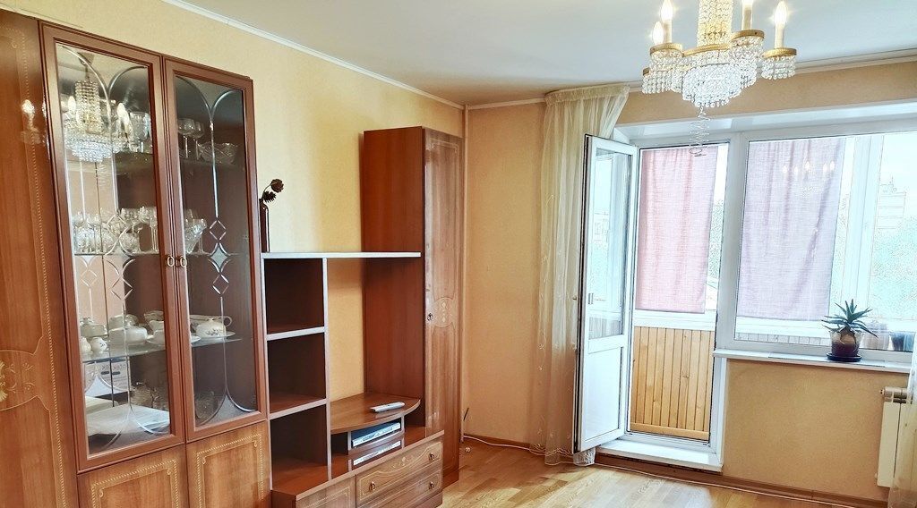 квартира г Челябинск р-н Ленинский ул Дзержинского 5а фото 1