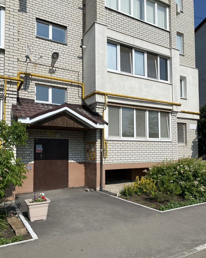 квартира г Саратов р-н Волжский ул им Исаева Н.В. 2б фото 23