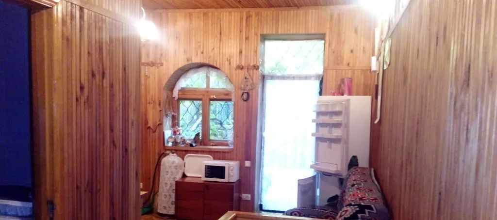 дом г Алушта пгт Партенит ул Приозерная 13/35 фото 7