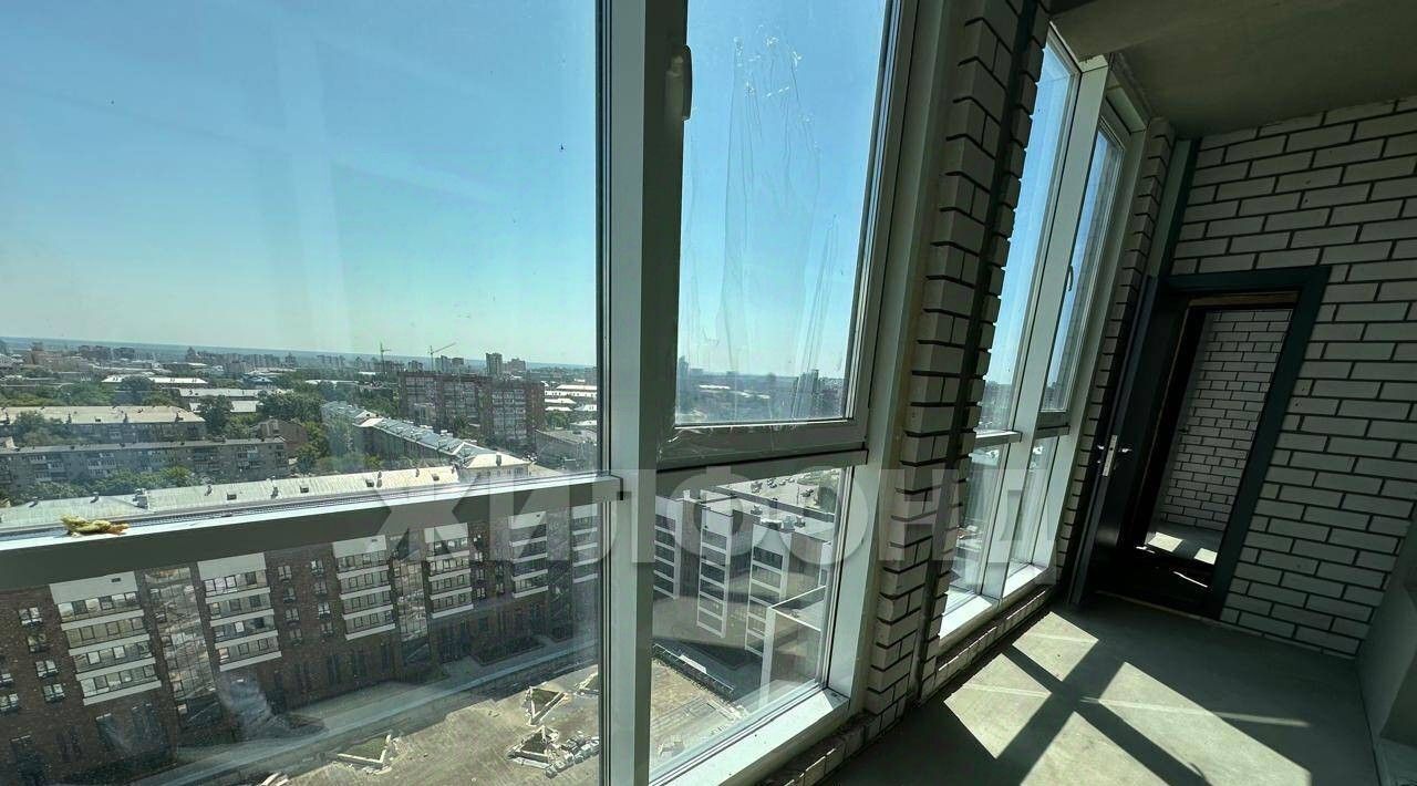 квартира г Барнаул р-н Железнодорожный пр-кт Строителей 18к/1 фото 3